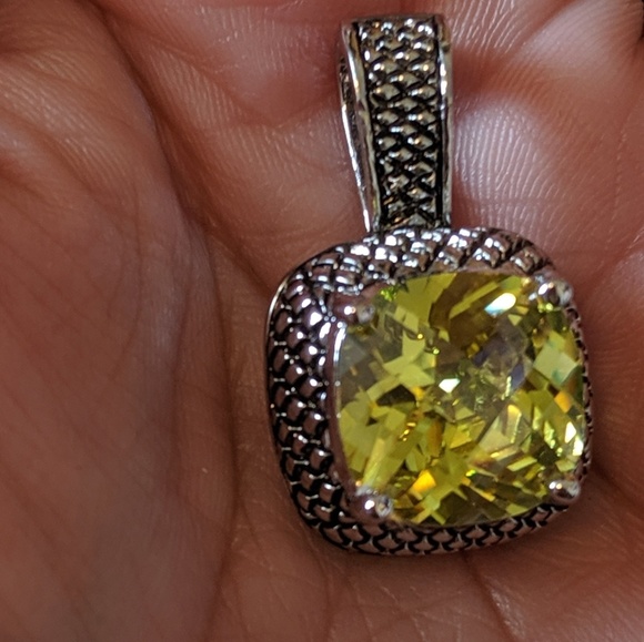 Premier Designs " Citrine " retired pendent - Picture 2 of 4